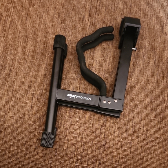 Black Guitar Stand - Picture 1 of 3